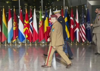 الناتو يبحث رفع الجاهزية الدفاعية وزيادة تسليح أوكرانيا