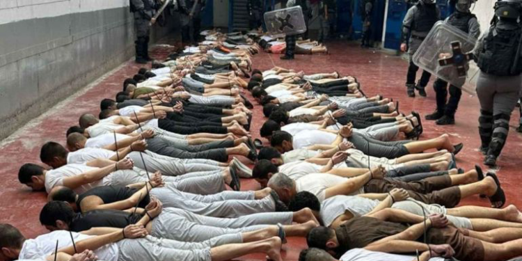 القناة 13 الإسرائيلية: مصلحة السجون بدأت الاستعدادات لإعدام أسرى فلسطينيين