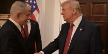 أمريكا عجزت عن ابتكار إستراتيجية ناجحة للتعامل مع إيران