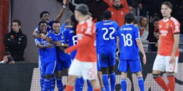 ريال مدريد يهزم بنفيكا البرتغالي في عقر داره