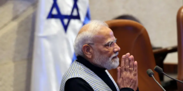 مودي يزور إسرائيل ويخطب أمام الكنيست: “الهند تقف إلى جانب إسرائيل بثبات وبقناعة راسخة”