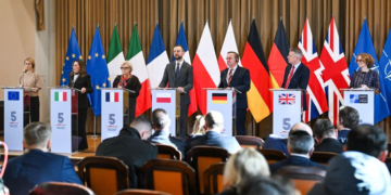 بسبب فيتو المجر.. أوروبا تخفق في إقرار الحزمة الـ20 من عقوباتها ضد روسيا