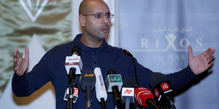 4 كوماندوز عطلوا الكاميرات.. تفاصيل جديدة حول مقتل سيف الإسلام القذافي