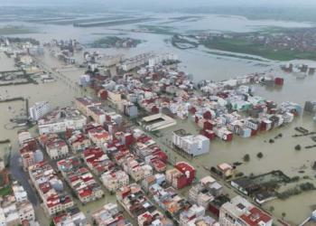 المغرب يعلن مناطق الفيضانات “منكوبة”.. ويكشف برنامجا للدعم