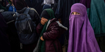 الرحلة من سوريا لأستراليا.. إيقاف “عائلات داعش” من السفر