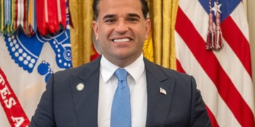 المبعوث الأمريكي للعراق مارك سافايا غادر المنصب