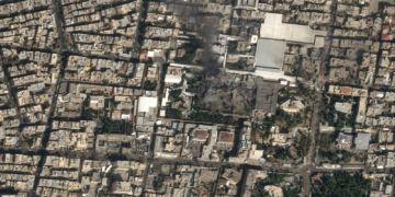 مسؤول إسرائيلي يكشف تفاصيل استهداف قادة إيران