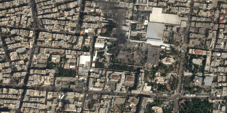 مسؤول إسرائيلي يكشف تفاصيل استهداف قادة إيران