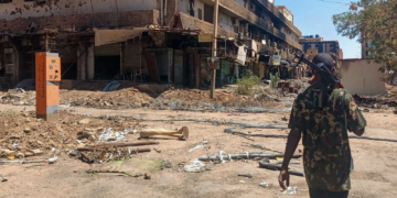 انفلات أمني شامل.. تحذيرات من “سيناريو كارثي” في السودان