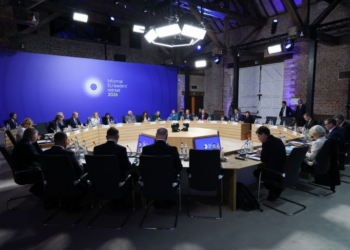 دون انضمام رسمي.. الاتحاد الأوروبي يشارك بصفة مراقب في “مجلس السلام”