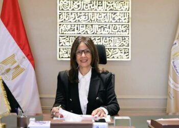 جدل حول تعيين وزيرة الثقافة الدكتورة جيهان زكي بمصر والحكومة الجديدة ترد أن لا أحكام باتة في حقها !