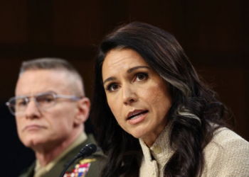 الاستخبارات الأمريكية: النظام الإيراني متماسك وإذا نجا من الحرب فسيعيد بناء قوته