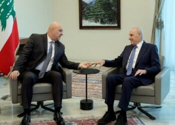 لبنان.. مشاورات بين الرؤساء الثلاثة لتشكيل وفد تفاوضي مع إسرائيل وبري يرفض مشاركة ممثل عن الثنائي الشيعي بالوفد