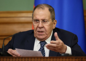 وزير الخارجية الروسي ينفي تزويد إيران بمعلومات استخباراتية