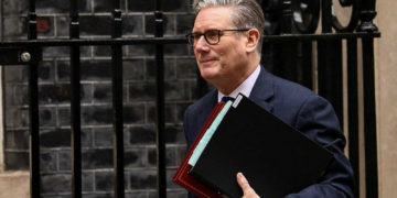 ترامب غاضب من ستارمر.. حرب إيران حفرت “فجوة بين الحلفاء”