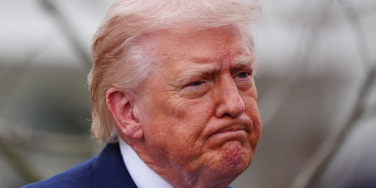 صحف غربية: خيارات ترمب في إيران جميعها سيئ وصعب