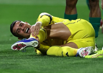 رحلة علاجية عاجلة في مدريد.. مخاوف من غياب رونالدو عن المونديال