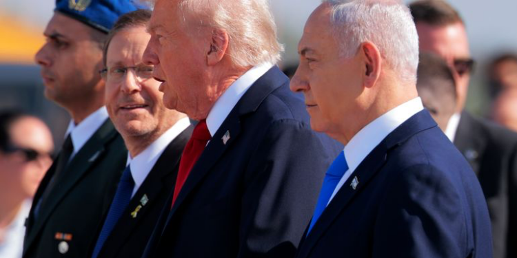 معاريف: هرتسوغ يطلب “توضيحات إضافية” بشأن العفو عن نتنياهو