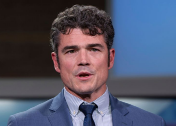 تغريدة جو كينت تحصد أكثر من 80 مليون مشاهدة.. واستقالته تثير جدل الحرب على إيران