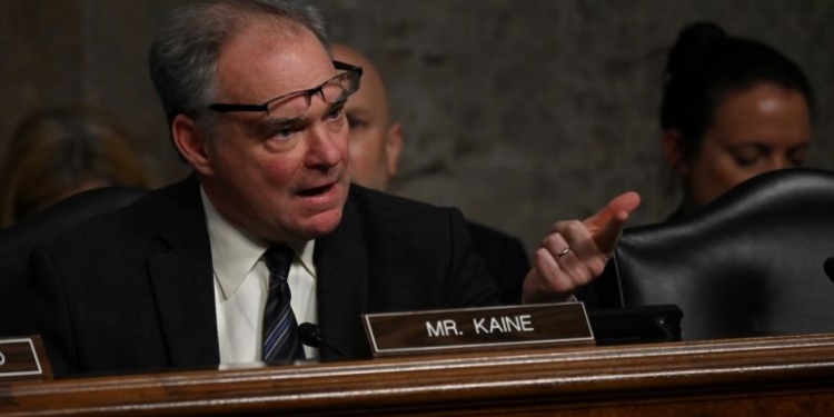 حرب إيران.. اتهامات لترمب بتجاوز القانون واعتراف البنتاغون يربك الرواية