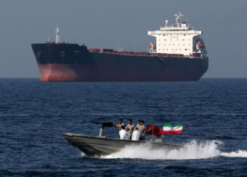 سباق مع الزمن.. تحرّكات دولية لفتح مضيق هرمز وإنقاذ الاقتصاد العالمي