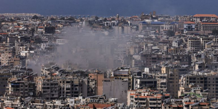 اعتراف بإسرائيل ونزع لسلاح حزب الله.. فرنسا تطرح صفقة لإنهاء الحرب بلبنان