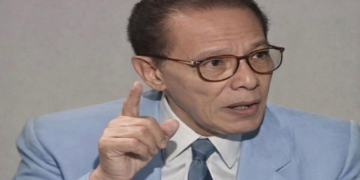 مسلسل”مصطفى محمود” يشغل المصريين.. والإنتاج: نعدكم بعمل مشرف