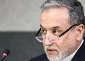 عراقجي: ترامب خان الدبلوماسية وتعامل مع المفاوضات النووية كأنها “صفقة عقارية مُعقدة” وقصف الطاولة بدافع العناد