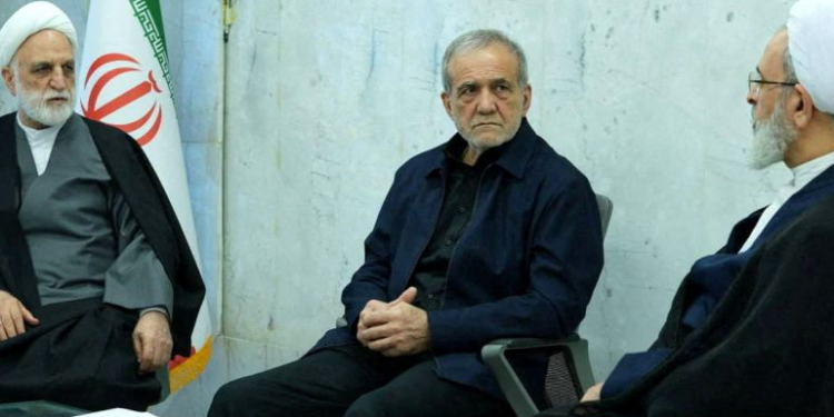 بزشكيان: أعتذر للدول المجاورة وسنوقف استهدافها ما لم تنطلق هجمات منها