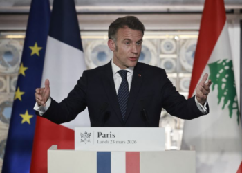 ماكرون يحذر من احتلال لبنان ويدعو للاعتراف بدولة فلسطين