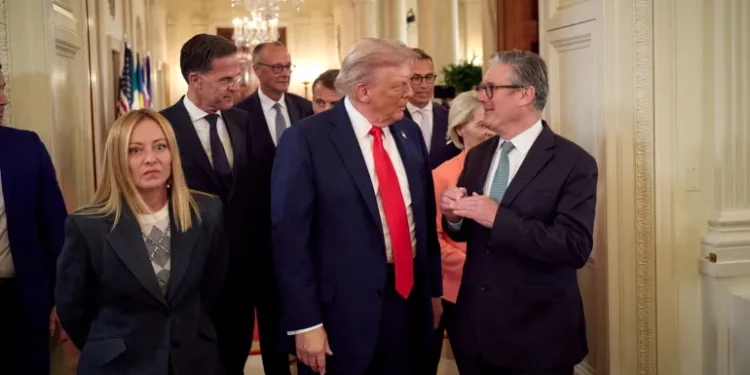 واشنطن بوست: فريق ترمب هاجم أوروبا عاما كاملا والآن ينشد دعمها في الحرب