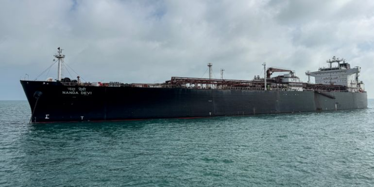 الحرس الثوري: مضيق هرمز مغلق تماما وأعدنا سفنا حاولت العبور