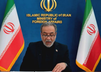 عراقجي أمام مجلس حقوق الإنسان: قصف مدرسة ميناب جريمة حرب وضد الإنسانية