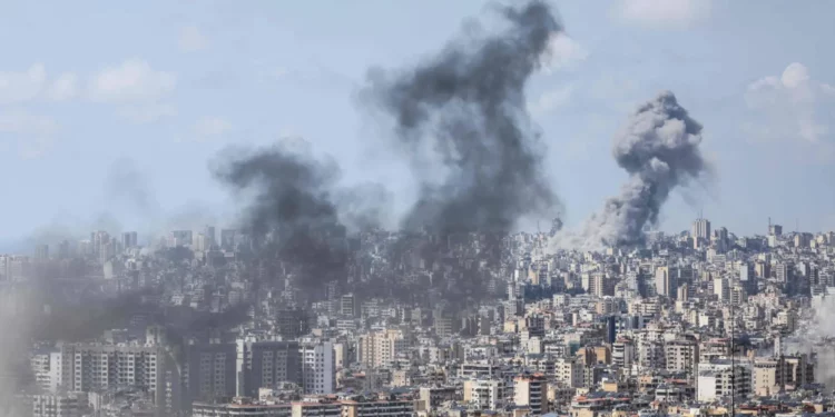 نتنياهو: إسرائيل ستواصل ضرب “حزب الله” في لبنان بقوة ودقة تصميم وأي شخص يتحرك ضد الإسرائيليين سنضربه