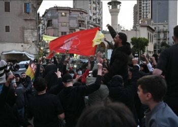 الجيش اللبناني يحذر: الاحتجاجات تهدد السلم الأهلي