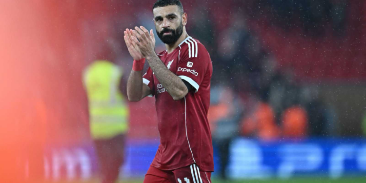 صلاح يعلن عن ناديه الجديد في هذا الموعد