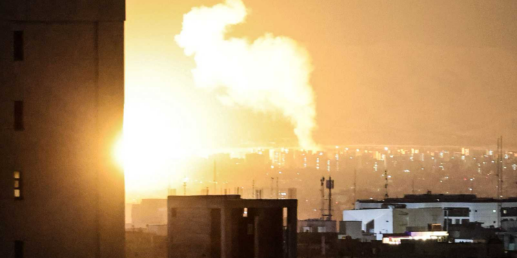 باكستان تدعو لـ”ضبط النفس” بعد الإبلاغ عن انتهاكات للهدنة