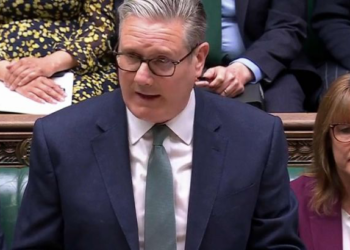 ستارمر: لن ننجر إلى الحرب ولن نشارك في حصار إيران