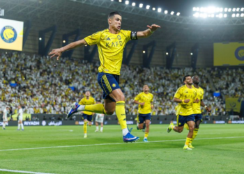 ثنائية رونالدو ضد النجمة تقربه من حلم الألف هدف