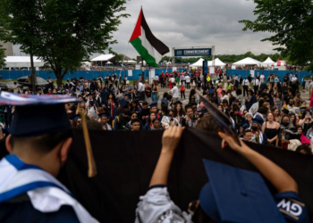 أمريكا.. إقالة قضاة هجرة آخرين بينهم قاضيتان عرقلتا ترحيل طلاب مؤيدين للفلسطينيين