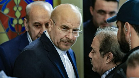 رئيس البرلمان الإيراني: لا معنى للهدنة أو المفاوضات بعد خرق 3 بنود أساسية وهناك حالة “عدم ثقة عميقة” تجاه أمريكا