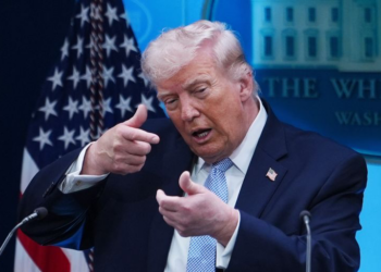 نيويورك تايمز: حرب ترمب تُضعف أمريكا بأربع طرق