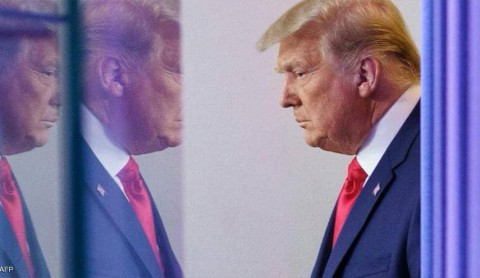 لـ”عدم أهليته واختلاله عقلياً”.. المدير السابق لـ”السي أي إيه” يطالب بعزل الرئيس ترامب فورًا من منصبه