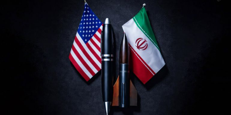 فريدمان: ترمب يلعب بالنار وأمران يُنهيان الحرب على إيران