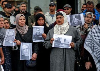 أكثر من 9600 أسير فلسطيني بسجون إسرائيل حتى مطلع أبريل