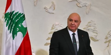 رئيس لبنان يندد بانتهاكات إسرائيل في الجنوب رغم الهدنة