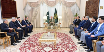 إيران تسلم ردها المعدل إلى الوسيط الباكستاني