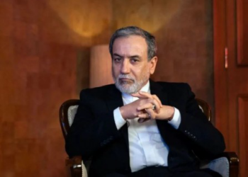 “حزب الله” يعلن تلقي رسالة من عراقجي تؤكد أن طهران لن تتخلى عن دعم الحزب وتتمسك بإدراج لبنان ضمن أي اتفاق محتمل لوقف إطلاق النار في المنطقة