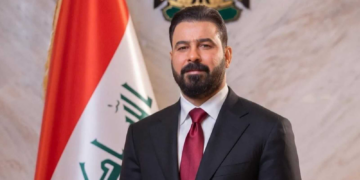 البرلمان العراقي يمنح الثقة لحكومة الزيدي