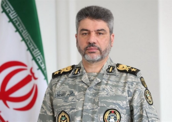 متحدث الجيش الإيراني: عقيدتنا العسكرية تتحول نحو الهجوم الاستباقي ودمرنا أنظمة دفاع جوي في القواعد الأمريكية بالمنطقة وسنرد “بشكل أسرع وأكثر شدة” في حال تعرضنا لهجوم إسرائيلي